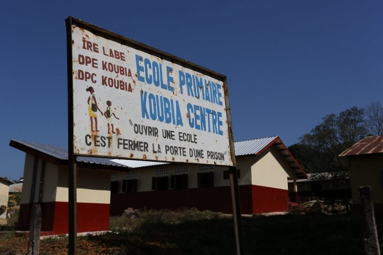 Réouverture des classes à Koubia: insuffisance de kits de lavage de mains et manque de thermoflashs  dans la préfecture