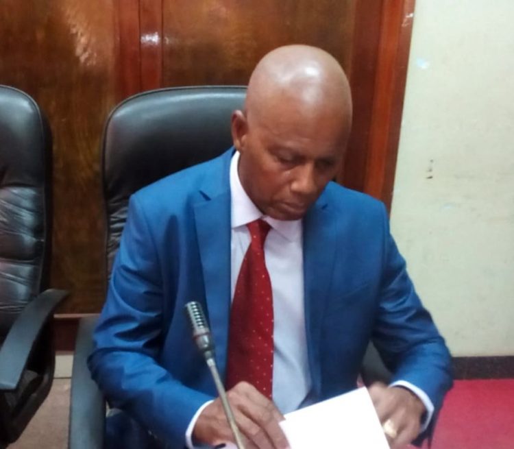 Suspension de Guineematin.com : « Yacine décide au soir de sa vie de se ranger du côté des prédateurs de la liberté de la presse »