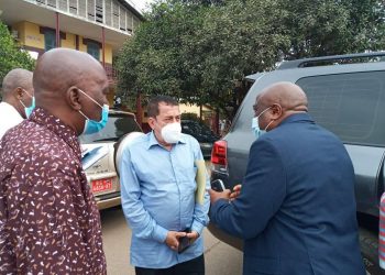 Guinée: Le ministre médecin général Remy Lamah s&rsquo;élève contre la surtarification dans les structures étatiques hospitalières