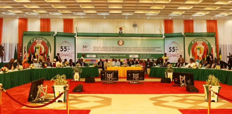 Suspension des procédures concernant le Mali et la Guinée par la CEDEAO : « C’est un frein à la justice pour les victimes de violations des droits humains » (Amnesty international)