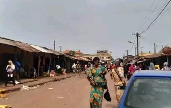 Hausse du prix des produits pétroliers : Les citoyens de Labé partagés entre mécontentement et inquiétudes