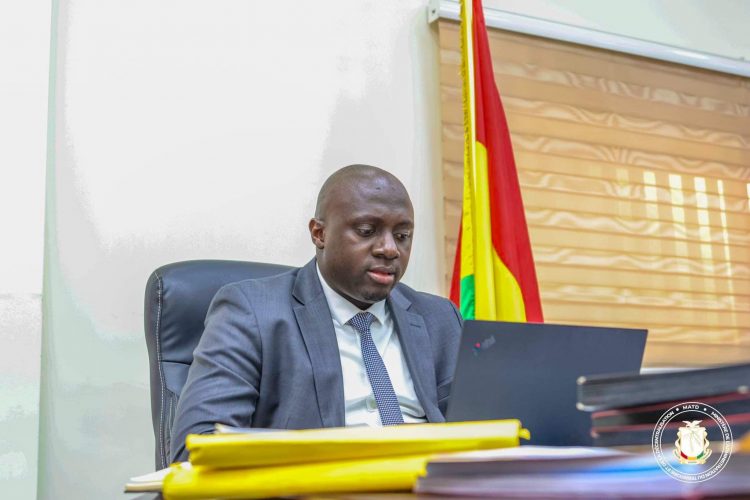 Recrutement des enseignants contractuels : le ministre Mory Condé appelle à la vigilance des gouverneurs et préfets