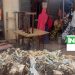 Labé : des ordures trainent sur la chaussée devant des boutiques depuis une semaine, TAYOB et la Mairie en cause