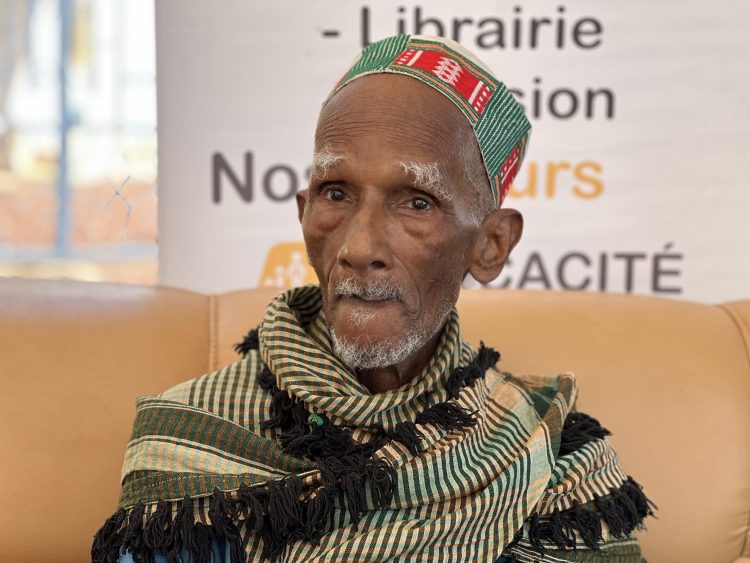Décès à Labé du doyen Elhadj Ibrahima Caba Bah : une grande bibliothèque vient de brûler