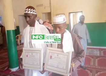 Tougué : deux jeunes reçoivent leurs diplômes de mémorisation du Saint Coran
