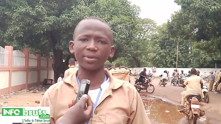 Fin du BEPC 2024 à Kankan : des candidats rentrent des centres d’examen avec le sentiment du devoir bien accompli