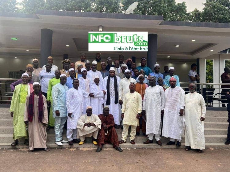 Kankan : l’imam Karamo Bangaly Kaba et l’érudit Karamo Solo enterrent la hache de guerre