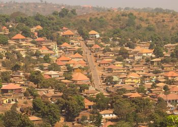 Mamou : plusieurs parcelles collées à vendre dans la commune urbaine