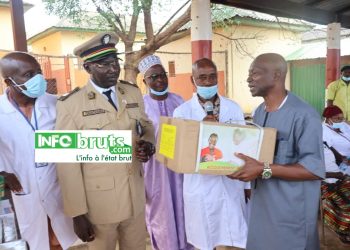 Boké : Remise des kits césariens et d’accouchement à l’Hôpital régional