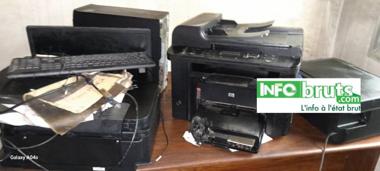 Boké : des archives et plans cadastraux ravagés par un court-circuit au bureau d’étude de l’habitat