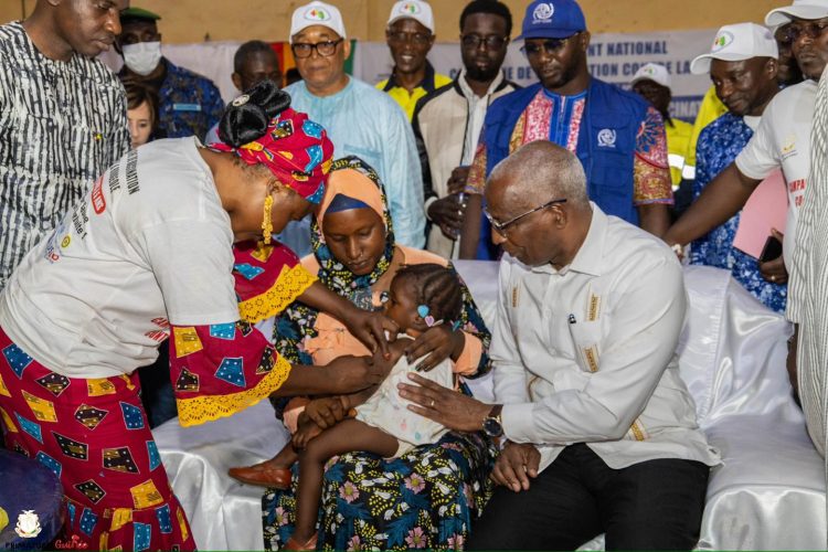 Lutte contre la rougeole: Le Premier ministre lance la campagne nationale de vaccination à Siguiri