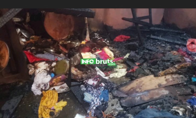 Kankan : Une maison de trois (03) chambres et une douche réduite en cendres dans un incendie.