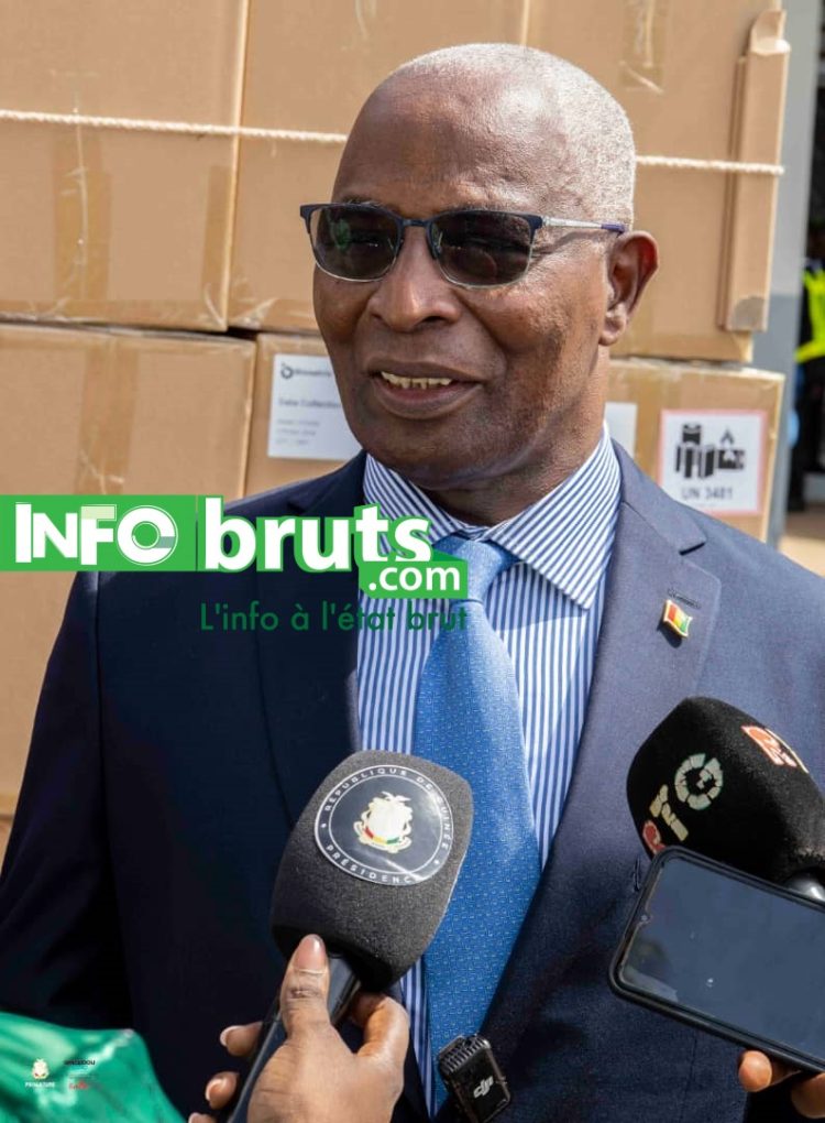 Guinée : Réception de 3000 kits biométriques en prélude au référendum et aux élections