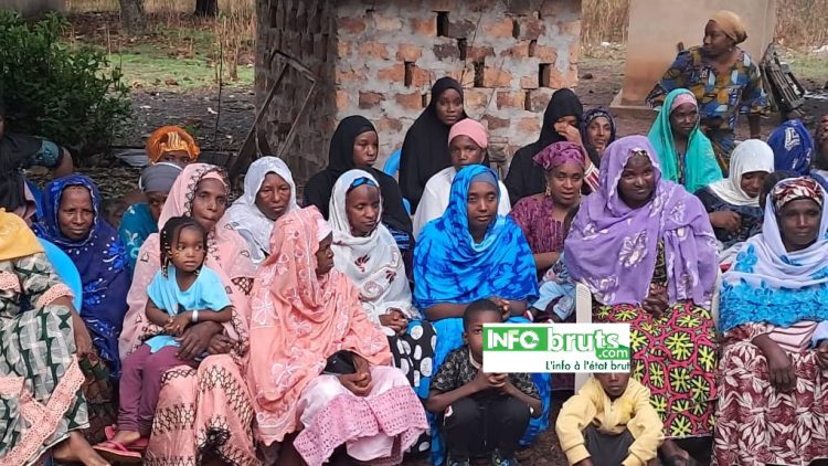 Labé : La Coalition Citoyenne du Foutah sensibilise les femmes de Poréko sur le RAVEC