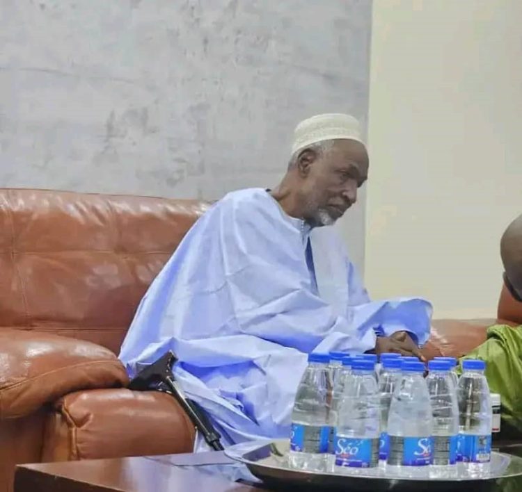 Décès du Khalife Général de Koula Mawndé : Cheick Abdel Aziz Diallo s’éteint à Dakar