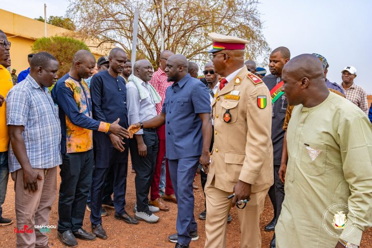 Siguiri : Le ministre Mory Condé renforce la sécurisation des réserves foncières de l’État