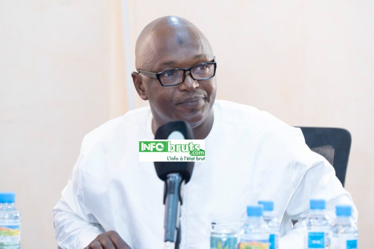 Gouvernorat de Conakry : Mohamed Chérif Haïdara officiellement installé comme inspecteur régional des Transports