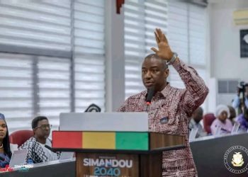 Les petits navigateurs dans la tempête Doumbouya : chronique d’un naufrage annoncé