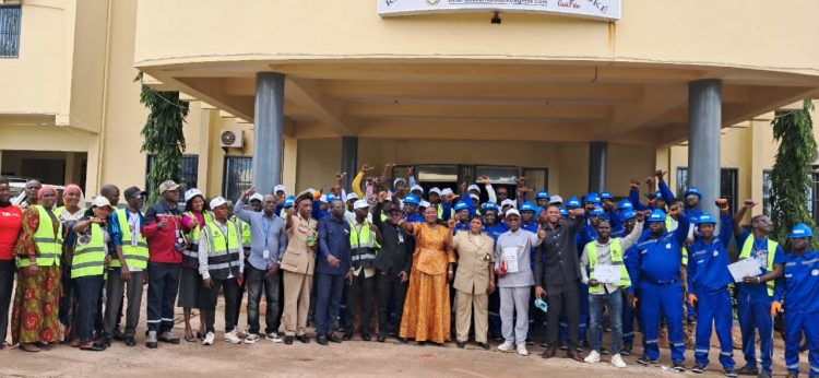 Boké : L’ONFPP forme 150 jeunes en conduite d’engins lourds et logiciels miniers