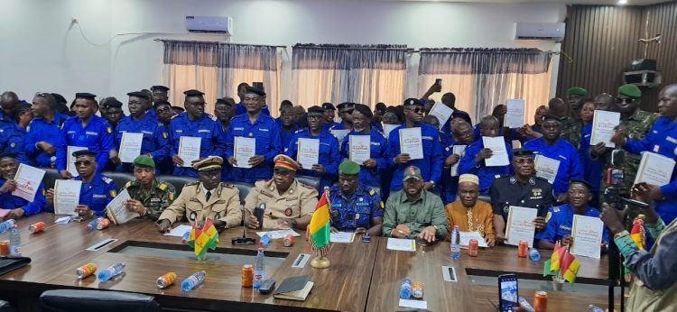 Boké : Les cadres de la Douane s’approprient le projet de nouvelle Constitution