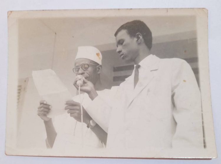 Hommage à l’Ambassadeur Mahmoud Maz Diallo (1941-2025) : une vie au service de la Guinée et de l’État (Par Mamadou Diallo, Conservateur – Fonds El Hadj Alpha Mamadou Diallo Lélouma)