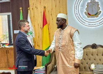 Conakry: Le Ministre Mory Condé reçoit le nouvel ambassadeur du Royaume-Uni pour renforcer la coopération bilatérale