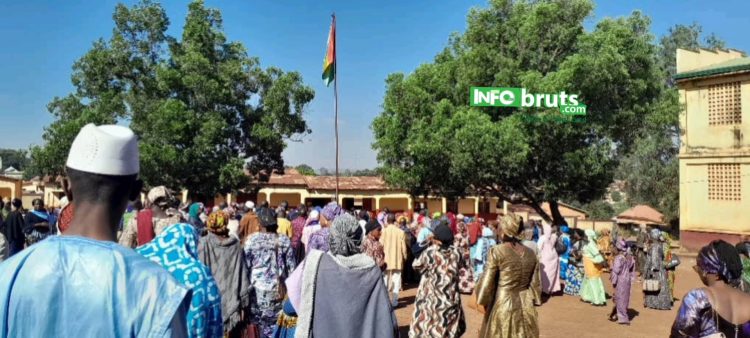 Examens professionnels d’intégration : 1 259 candidats composent à Labé