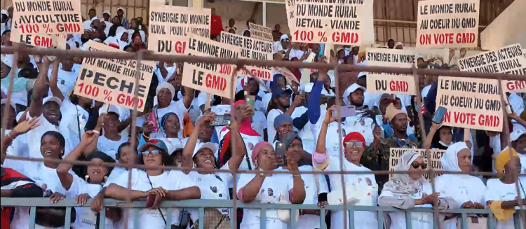 Labé : mobilisation exceptionnelle pour la clôture de la campagne électorale en faveur de Mamadi Doumbouya