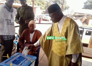 Kankan : El Hadji Karamoko Diawara et des leaders religieux accomplissent leur devoir citoyen