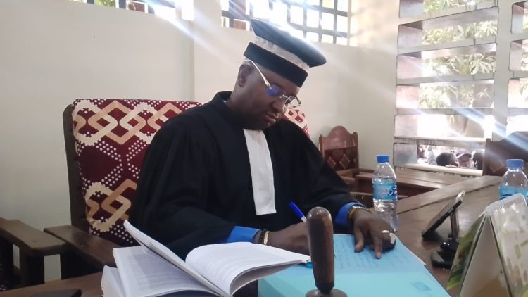 Kankan : le directeur préfectoral de l’Habitat, Abdoulaye Diakité, bénéficie d’une liberté provisoire