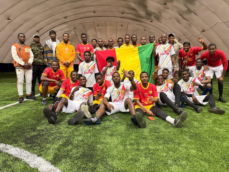 Saint-Pétersbourg : un match de gala pour célébrer la fin de l’année dans la cohésion et l’unité estudiantine