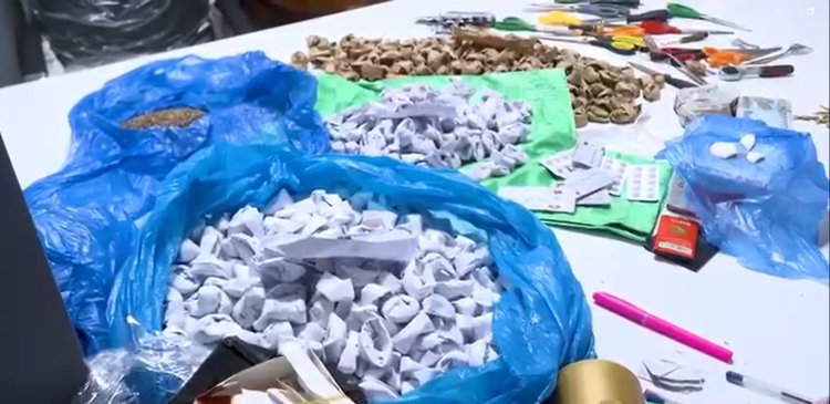 Maison centrale de Conakry : vaste saisie d’objets prohibés et arrestation d’un garde pénitentiaire