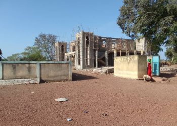 Labé : appel à la solidarité pour achever la reconstruction de la mosquée du village de Sampiring